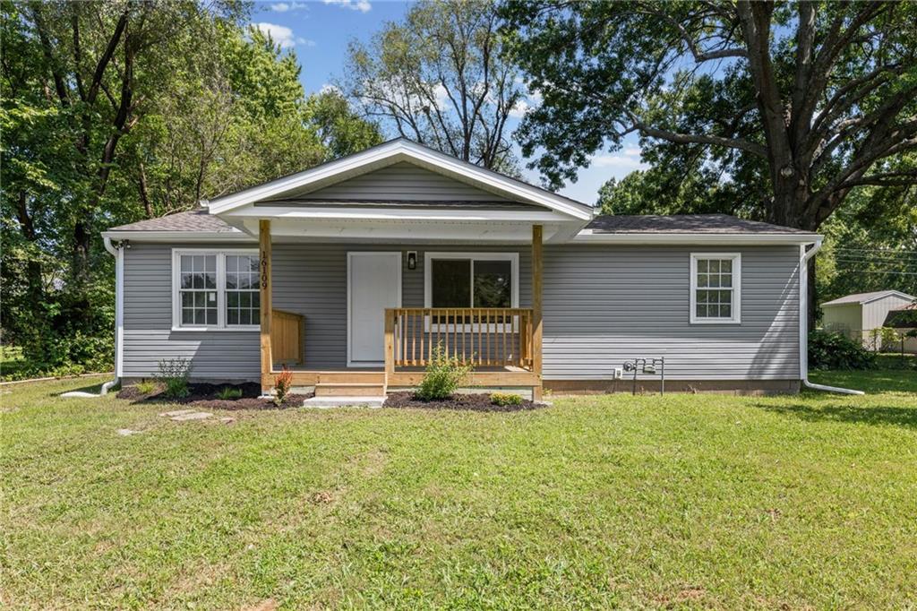 16109 Eastern Avenue - Photo 1