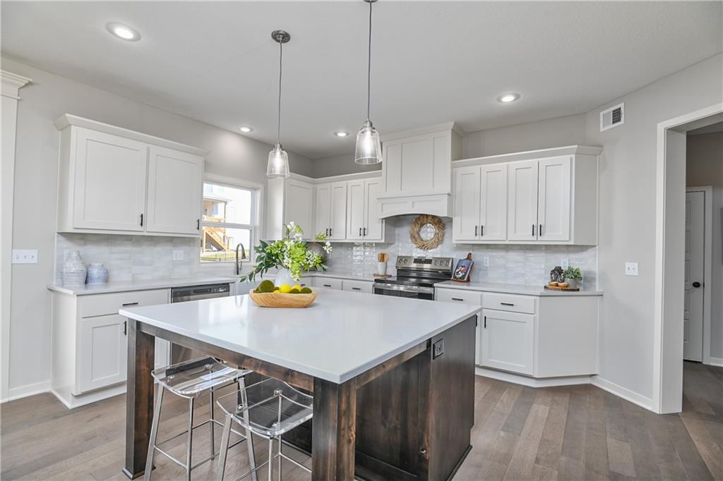 Thumbnail 23