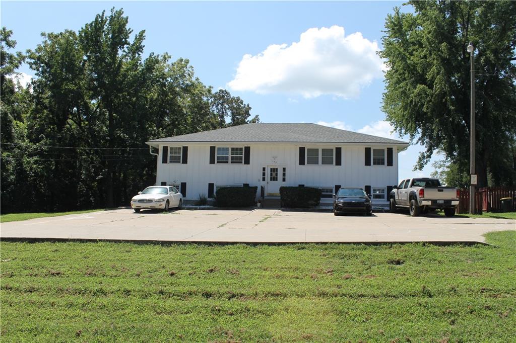 120 EMILE Street #D - Photo 1
