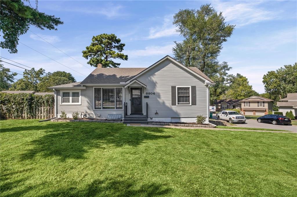 8804 W 79th Street