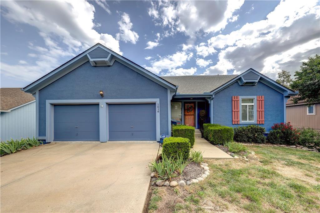 1616 N Hunter Drive