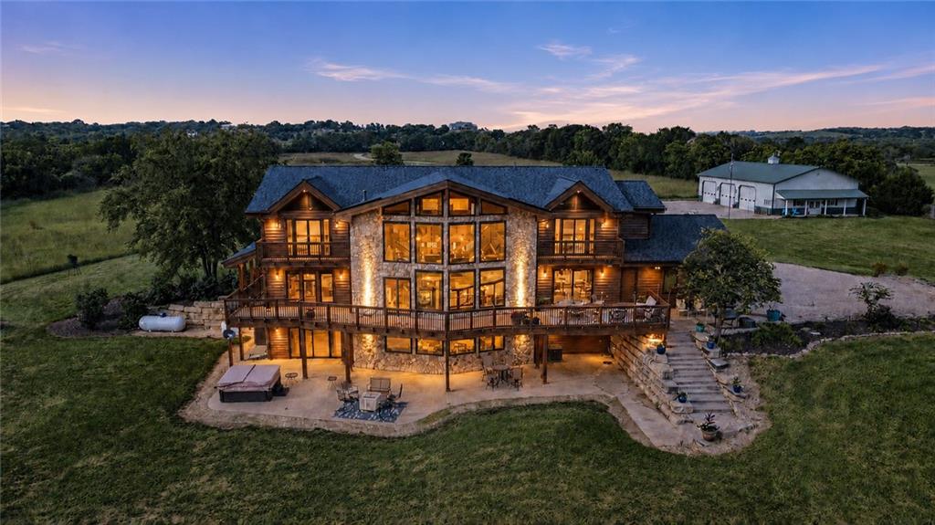 521 N 1450th Road
