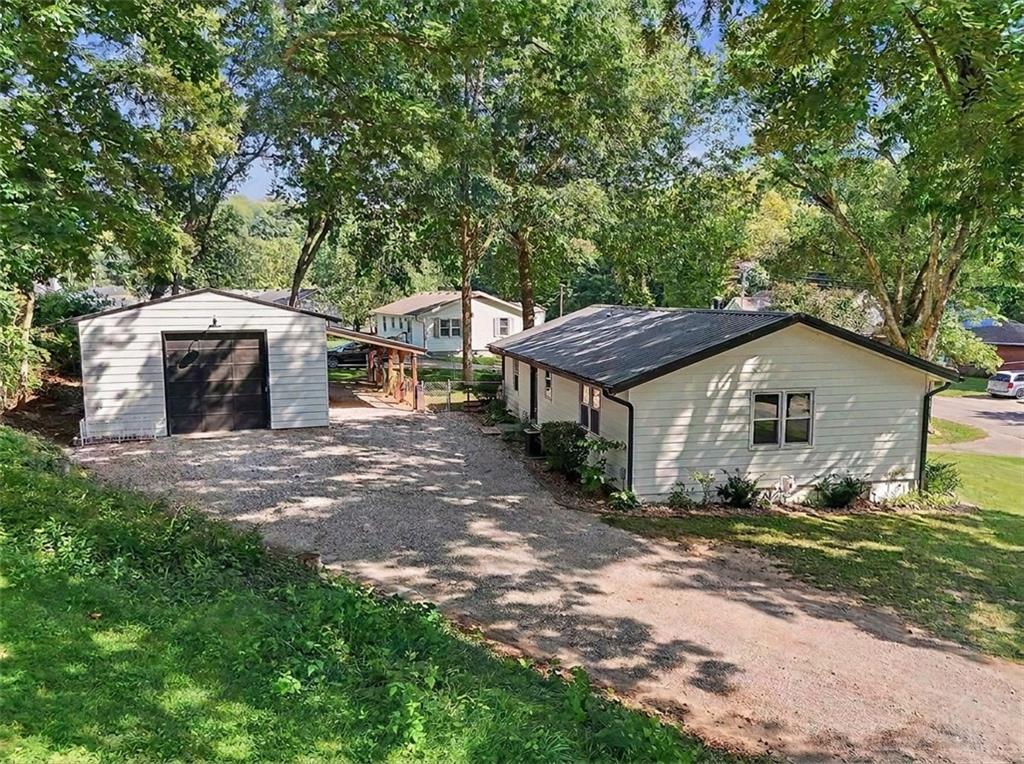 730 Goodlet Circle - Photo 1