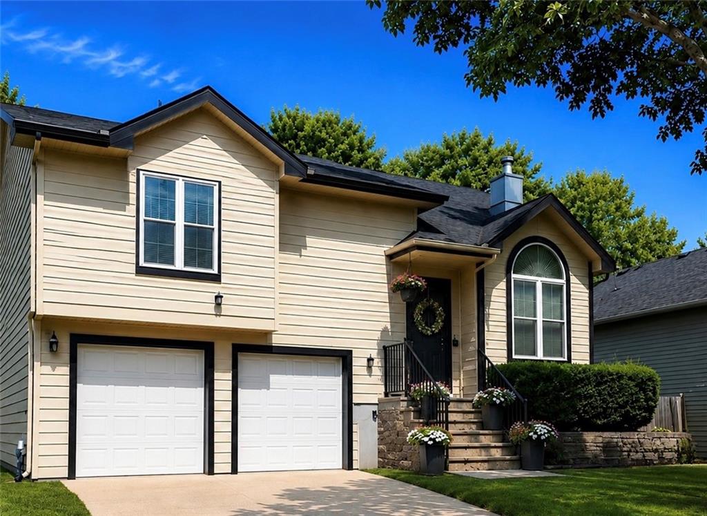 122 Oakbrook Court