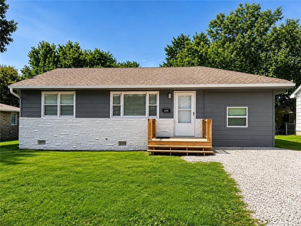 303 S Washington Avenue - Photo 1