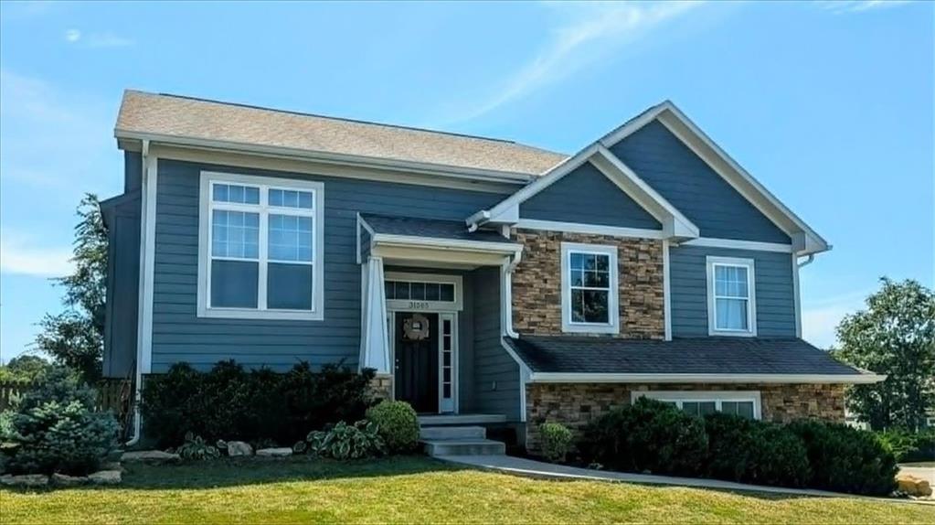 31565 W 85th Street
