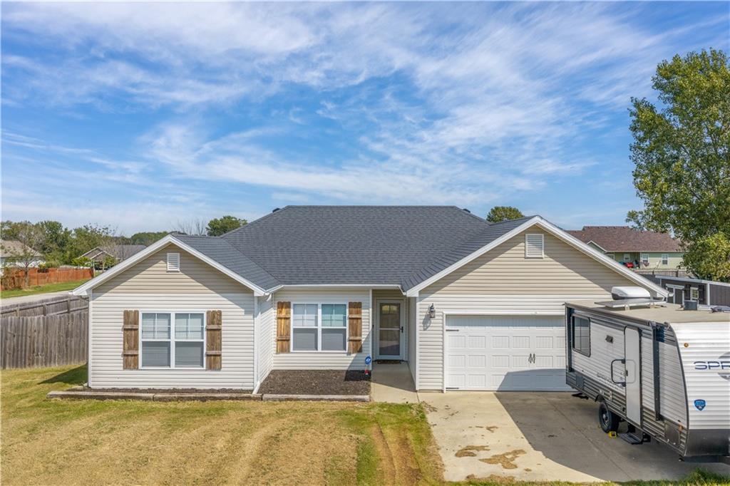 393 SE 971st Road - Photo 1