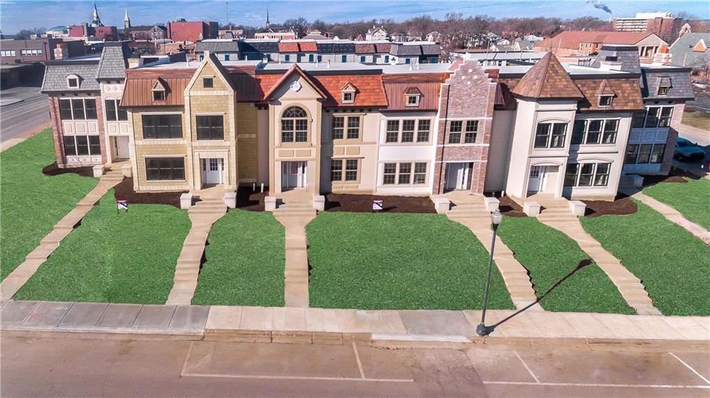 302 N Main Street - Photo 1