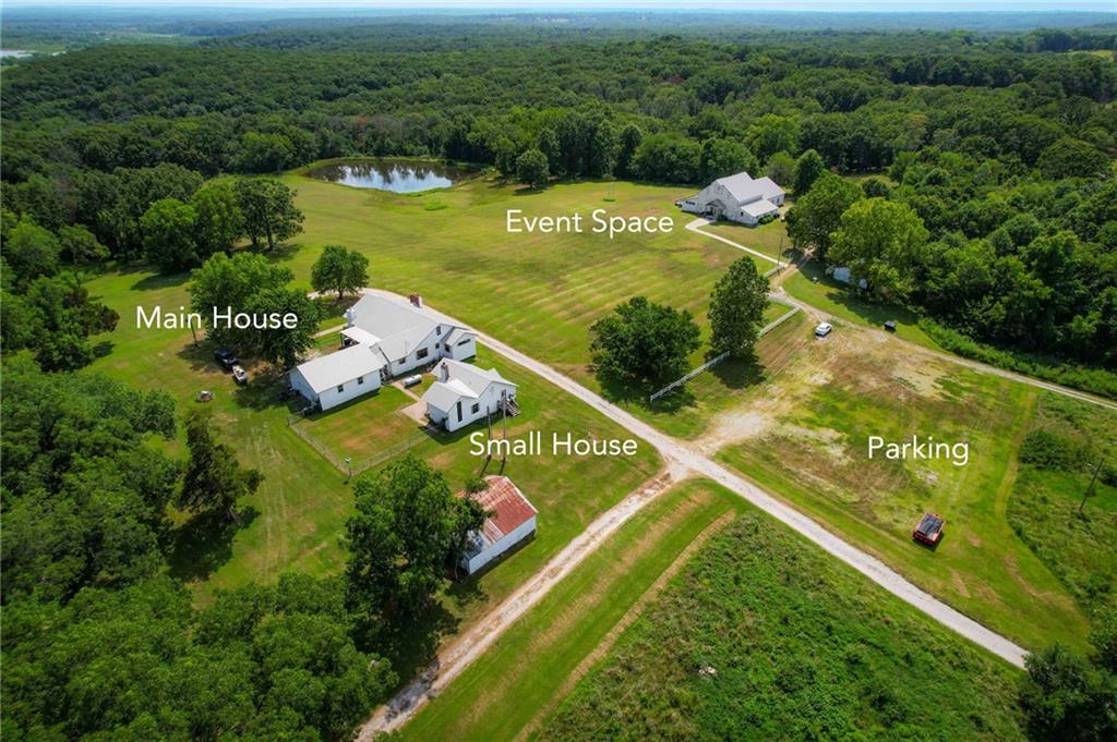 2105 NE 315 Pvt Road - Photo 1