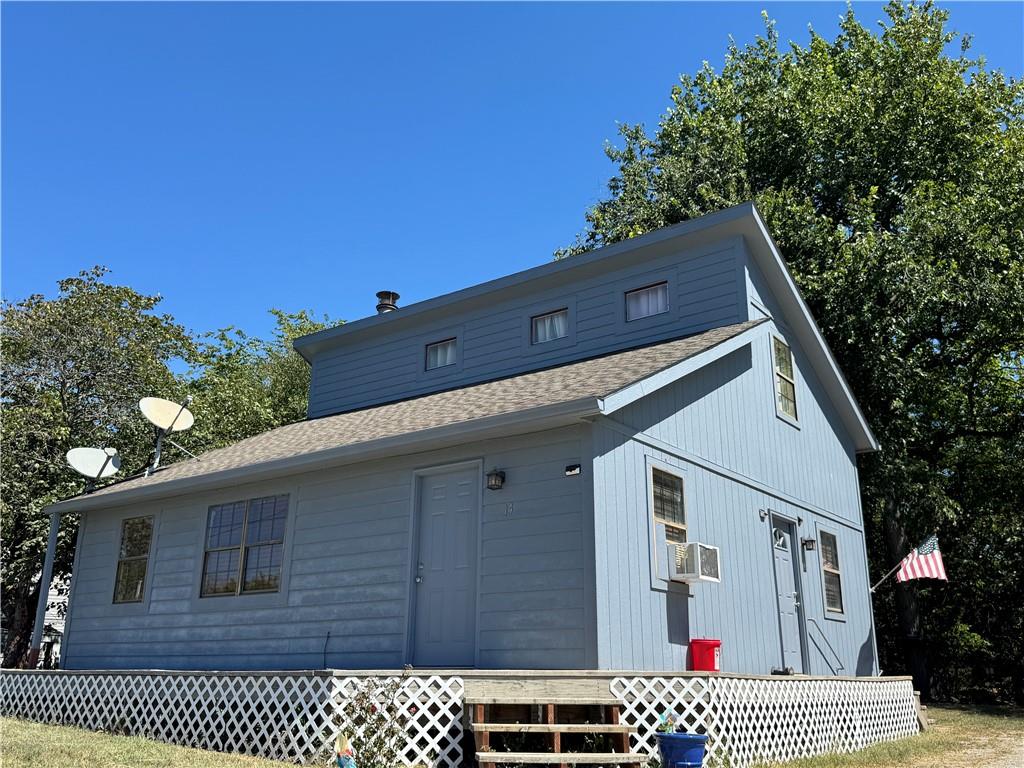 14 Beach Craft Lane