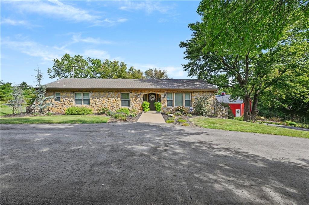 31470 W 89th Street