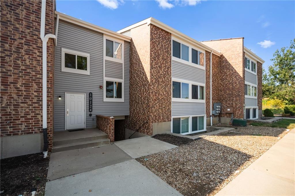 10124 W 96th Street #F
