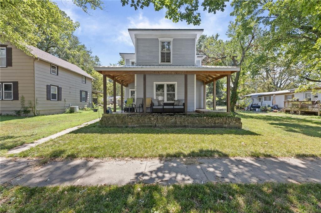324 W 3rd Avenue