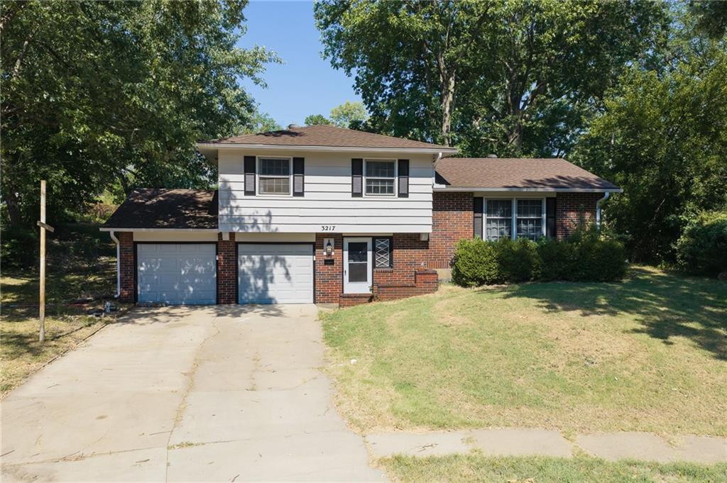 3217 Westwood Court