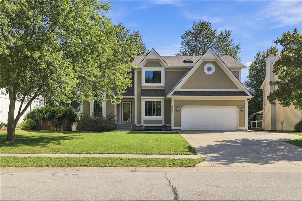 1237 E Meadow Lane