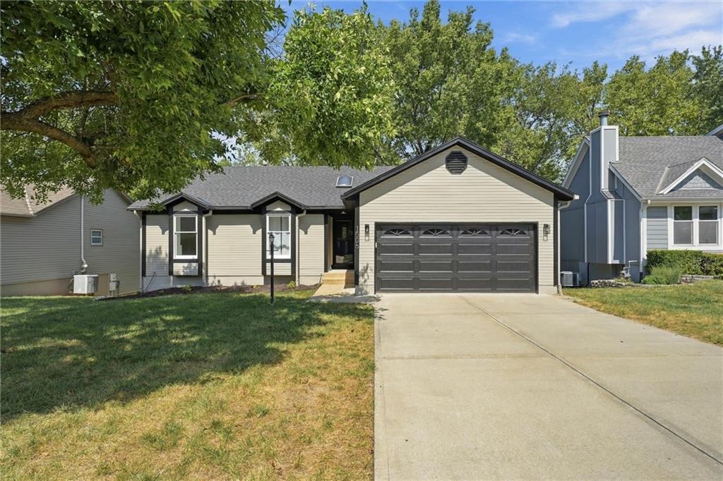 1506 W Prairie Terrace
