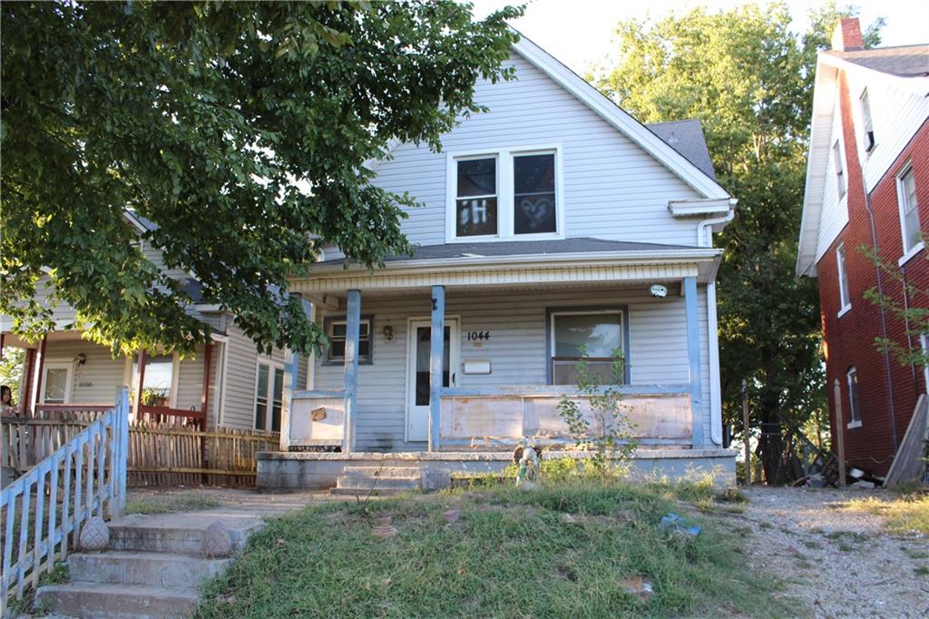 1044 Barnett Avenue