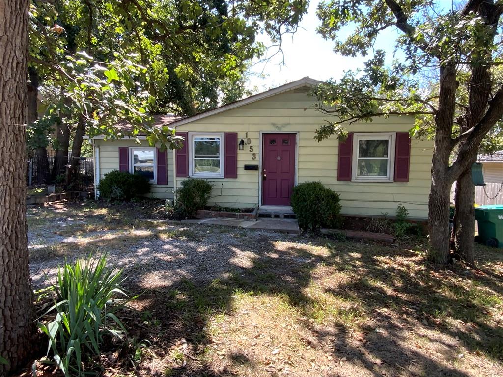 1053 Locust Street