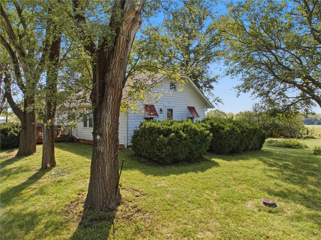 1945 N 900th Road