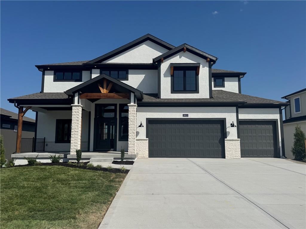 18613 Mohawk Lane