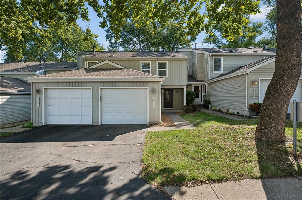 8648 W 108TH Place
