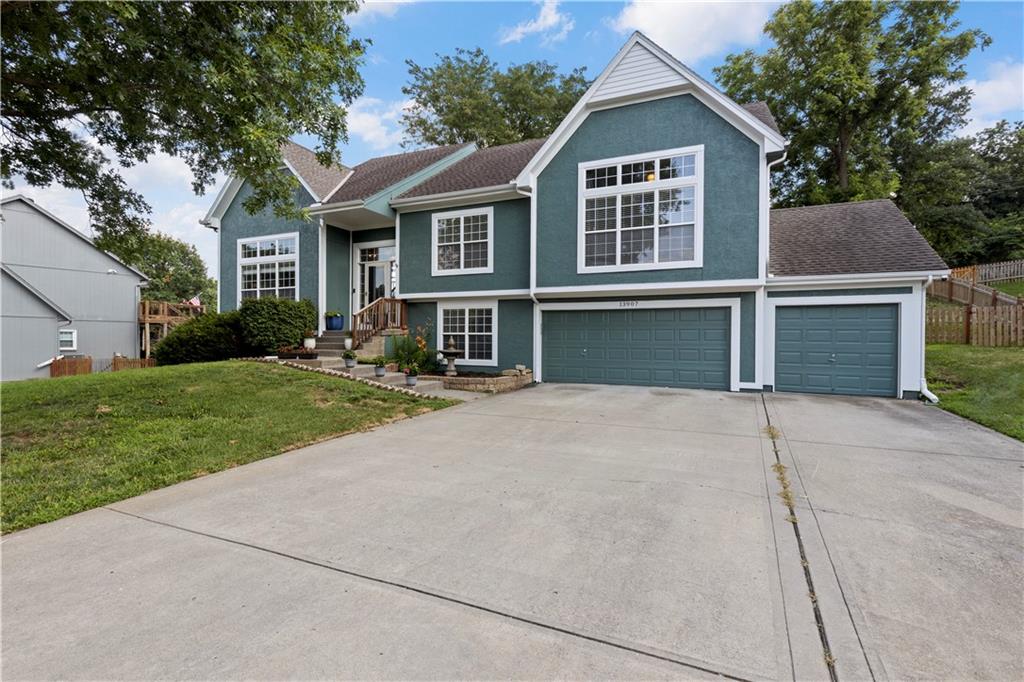 13907 W 58th Place