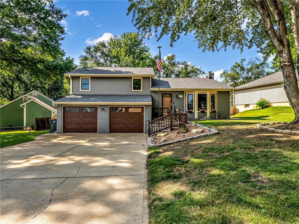 220 Crestview Street