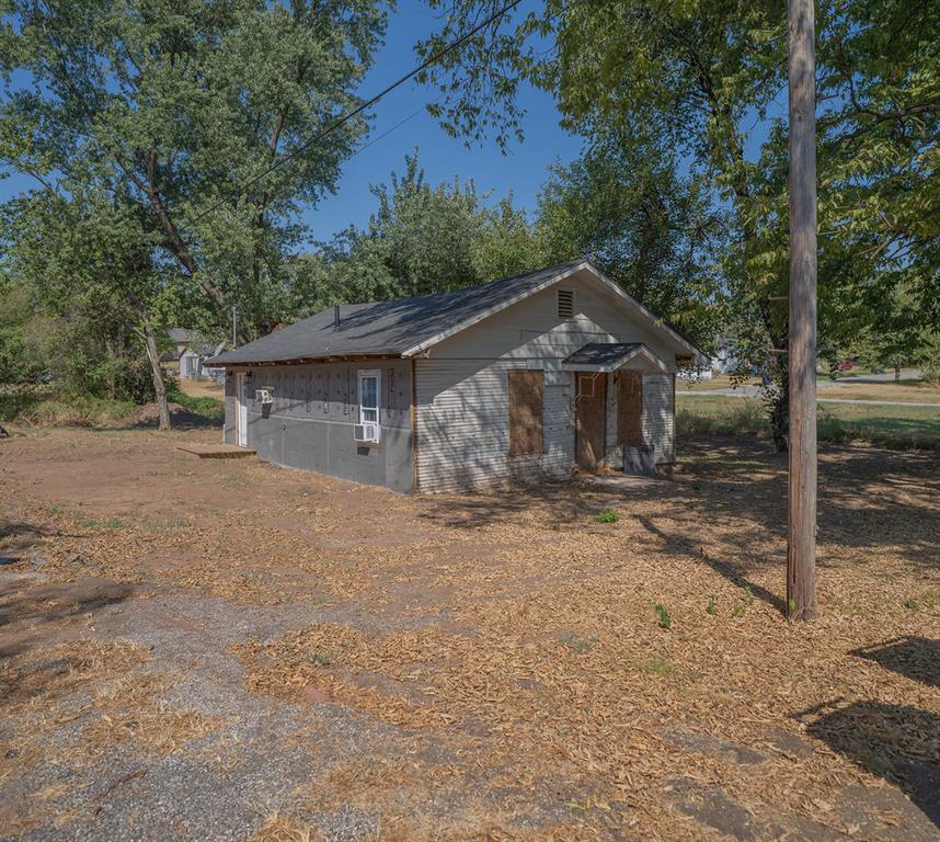 2119 Cherokee Avenue