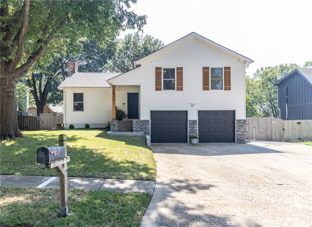 1829 152nd Circle E