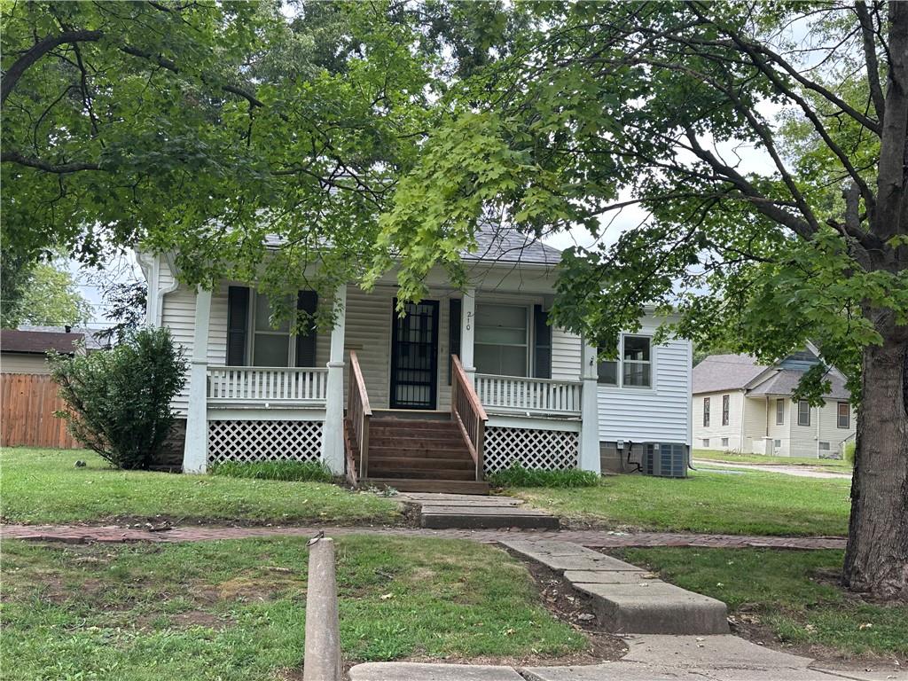 210 E Shawnee Street