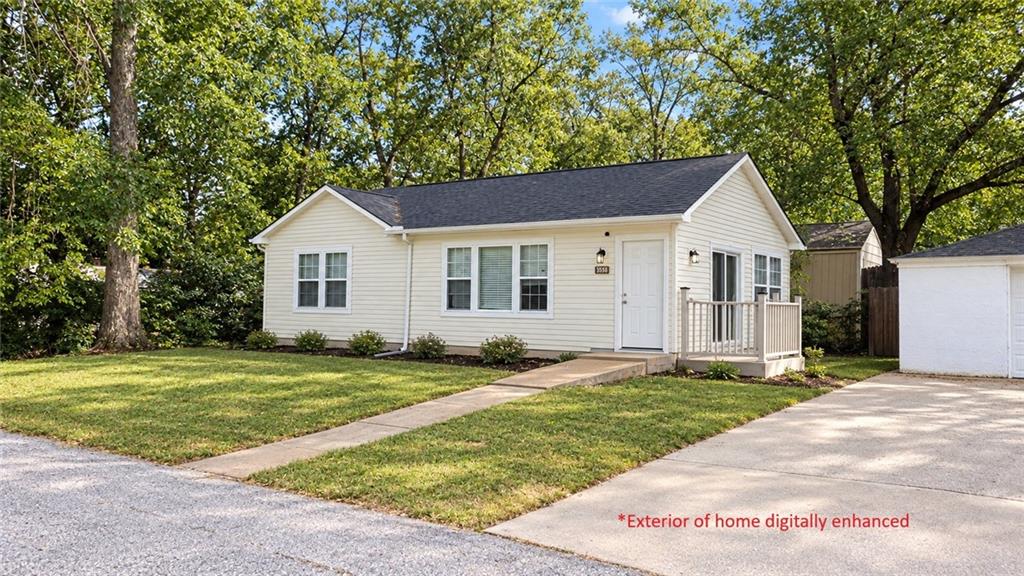 3809 N Spruce Avenue - Photo 1