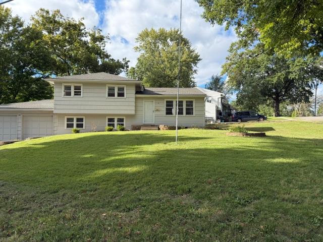 5000 N Kensington Avenue - Photo 1