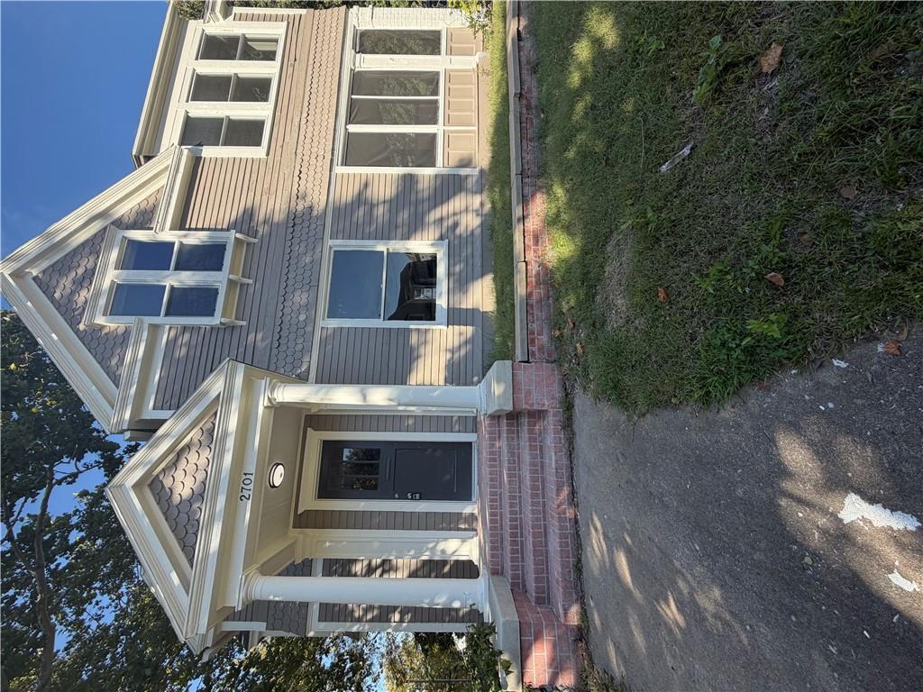 2701 Folsom Street - Photo 1