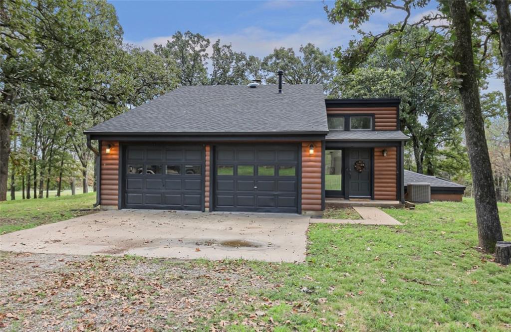 1104 Meadow Road
