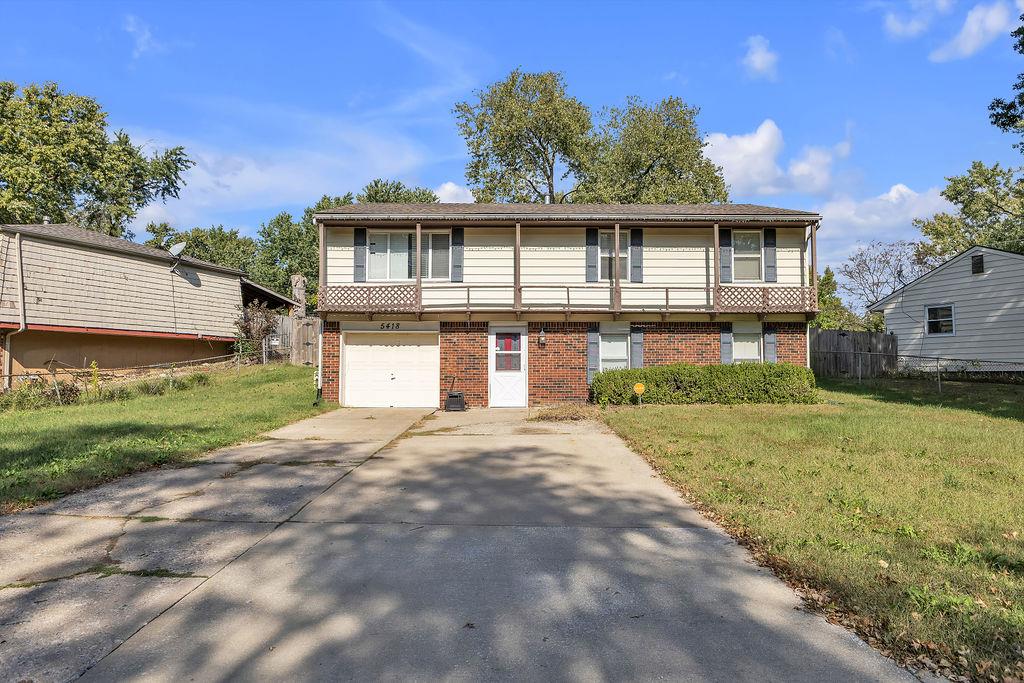 5418 NE 59th Street - Photo 1