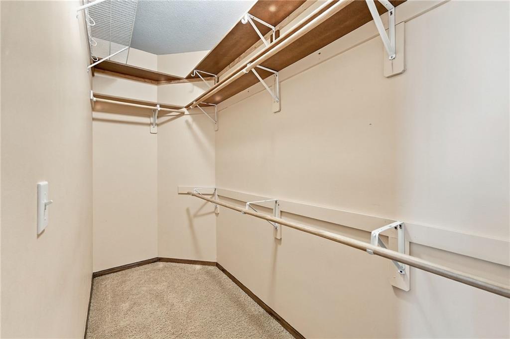 Thumbnail 28