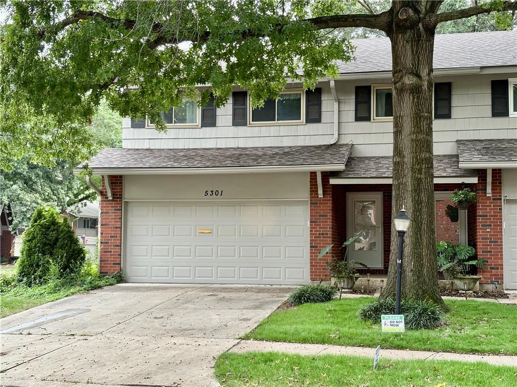 5301 W 103 Place