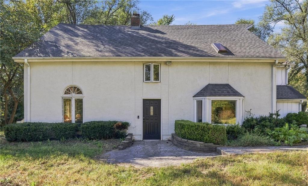 32701 E Pink Hill Road - Photo 1