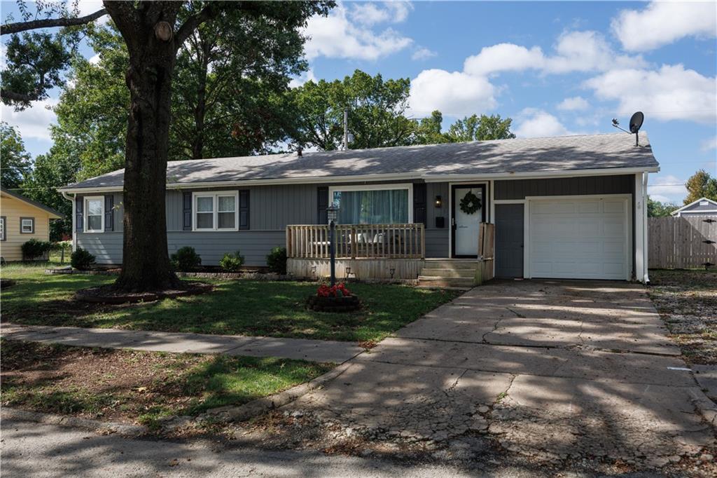 1031 N 18th Place