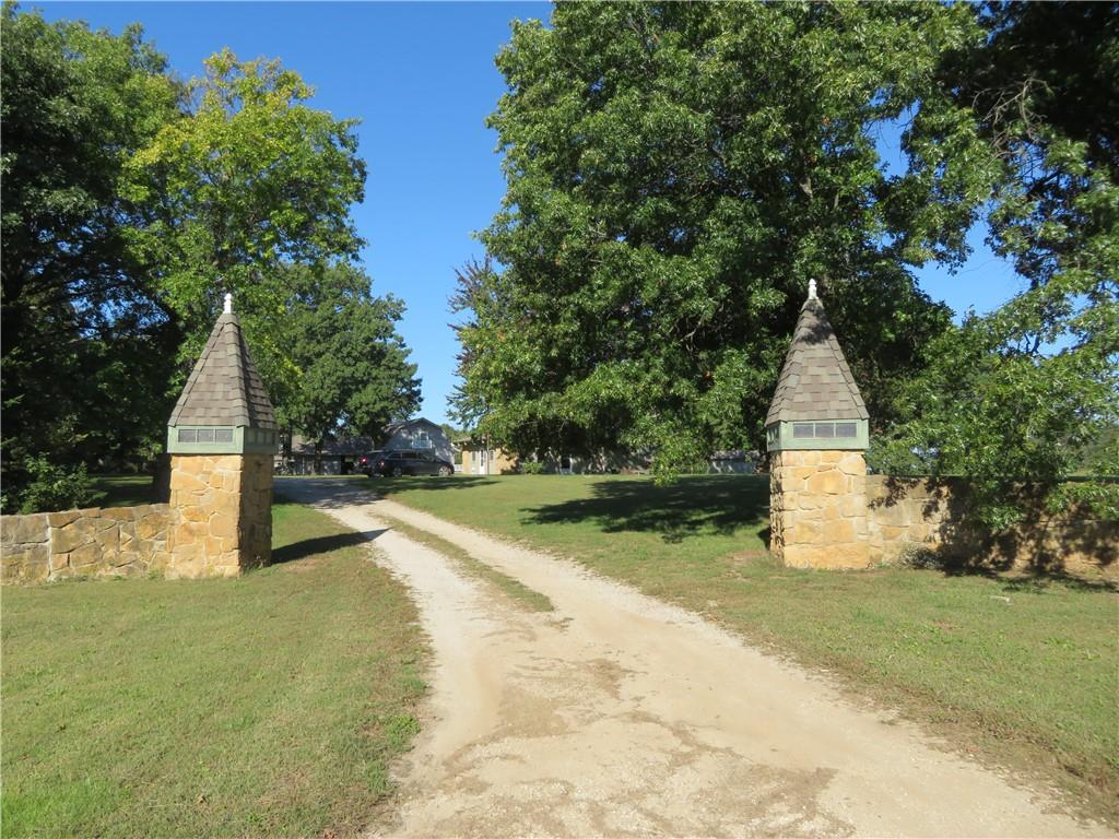 7607 Ferguson Road - Photo 1