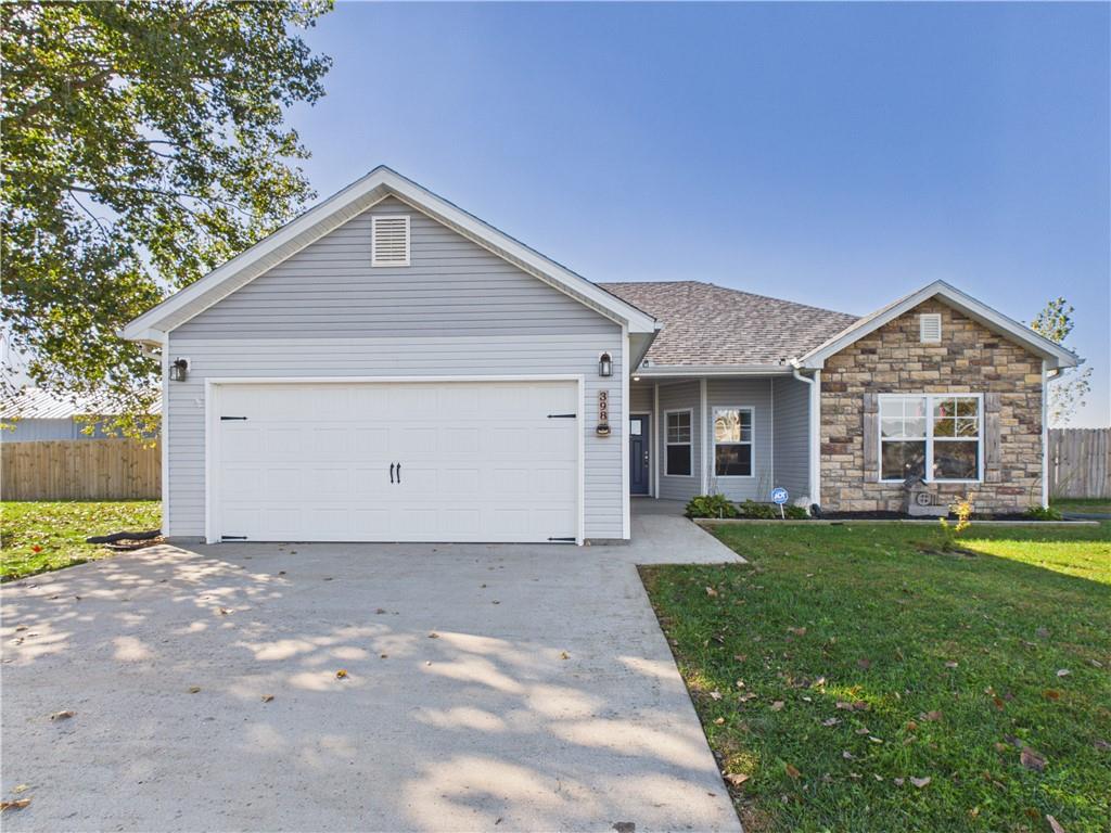 398 SE 981st Road - Photo 1