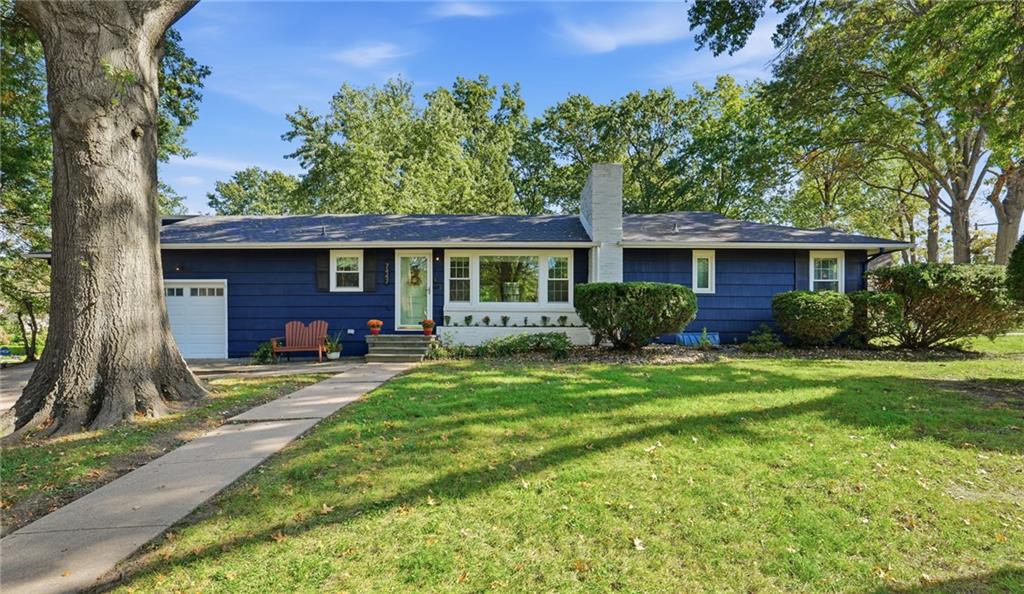 7447 Grand Avenue - Photo 1