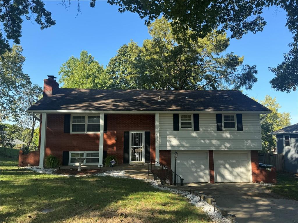 8916 E 57th Street - Photo 1