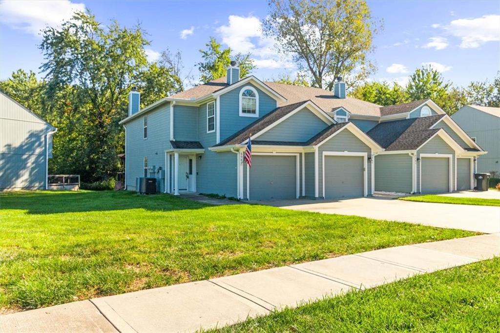 6067 NE Moonstone Drive - Photo 1