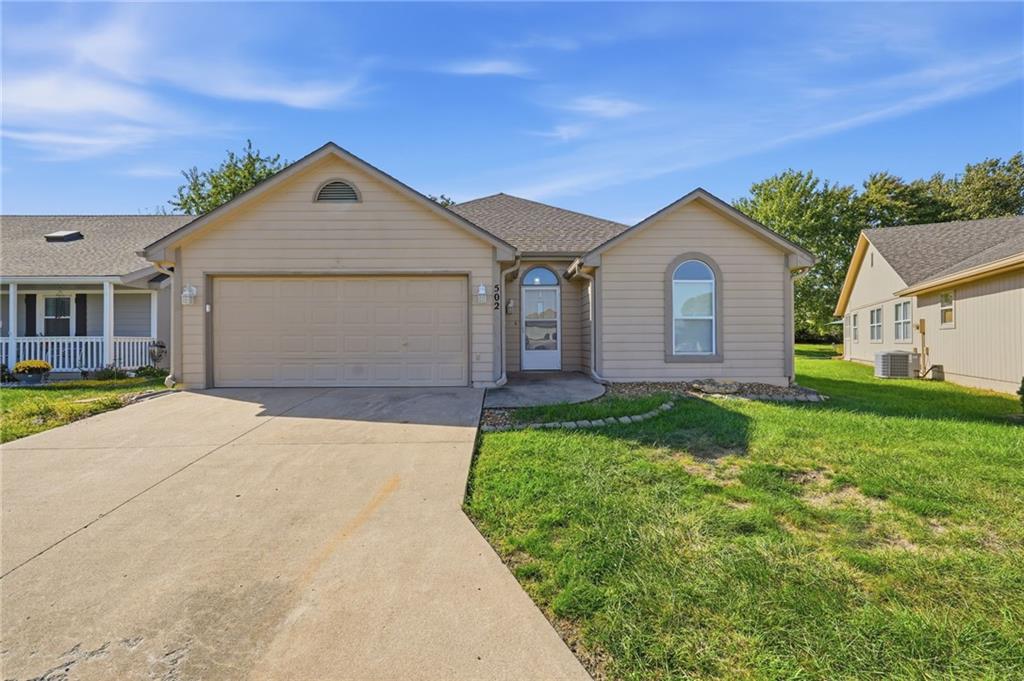 502 S Saturn Drive - Photo 1