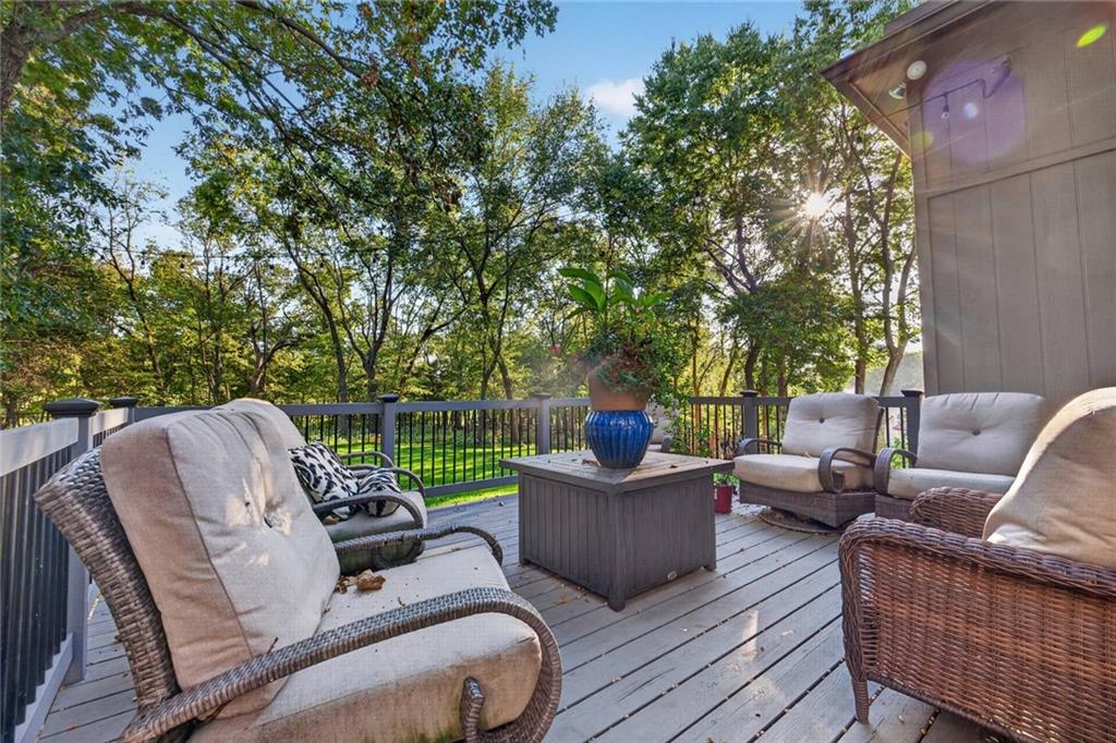 Thumbnail 33