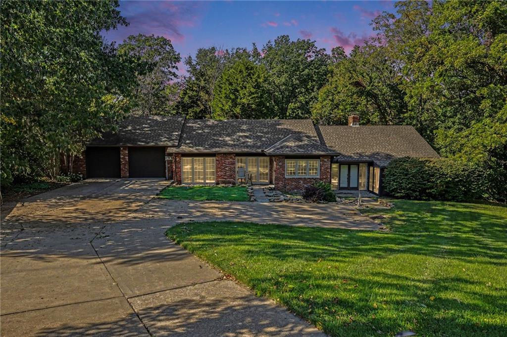 28806 E Beth Court - Photo 1
