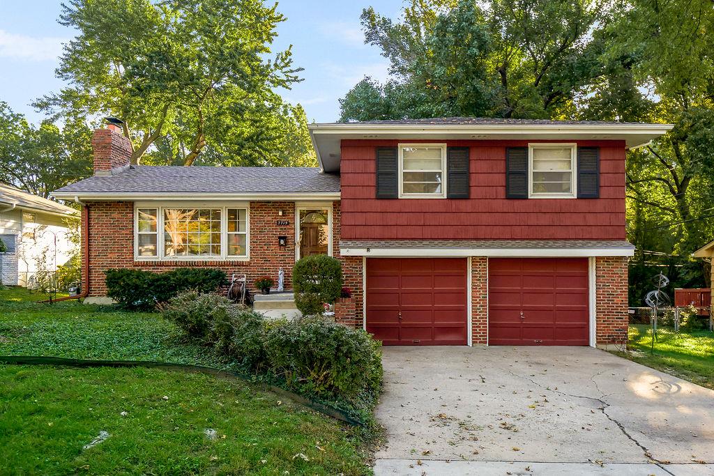 7719 Howe Drive