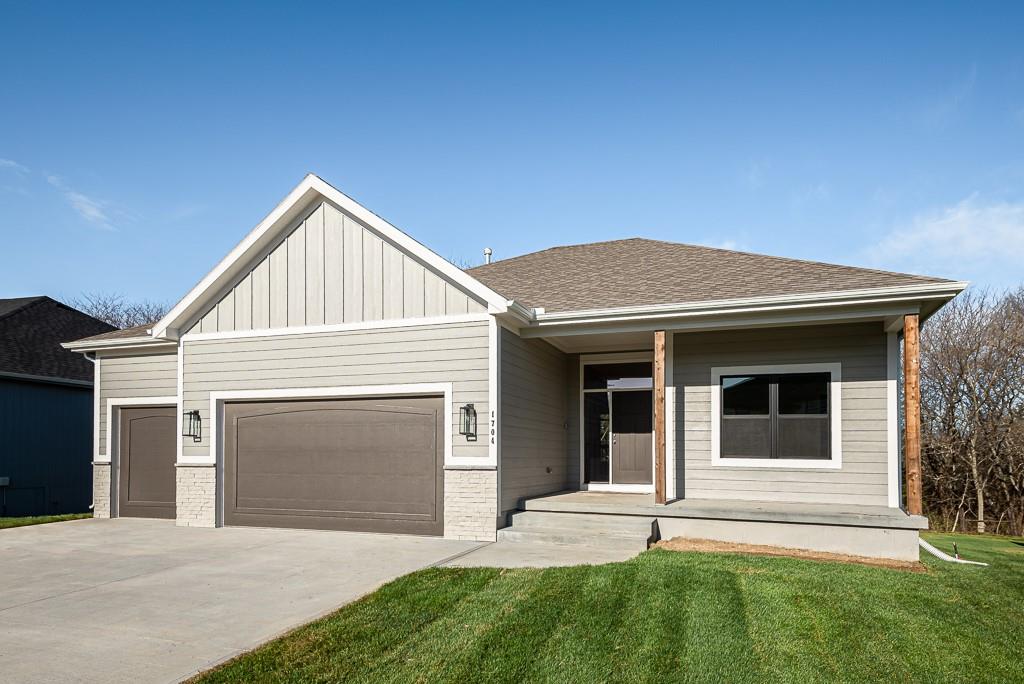 15627 Austin Court - Photo 1