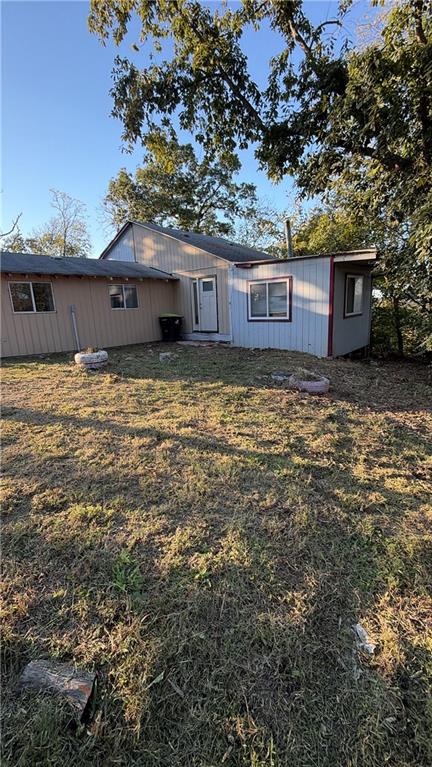8202 E Shady Tree Lane - Photo 1